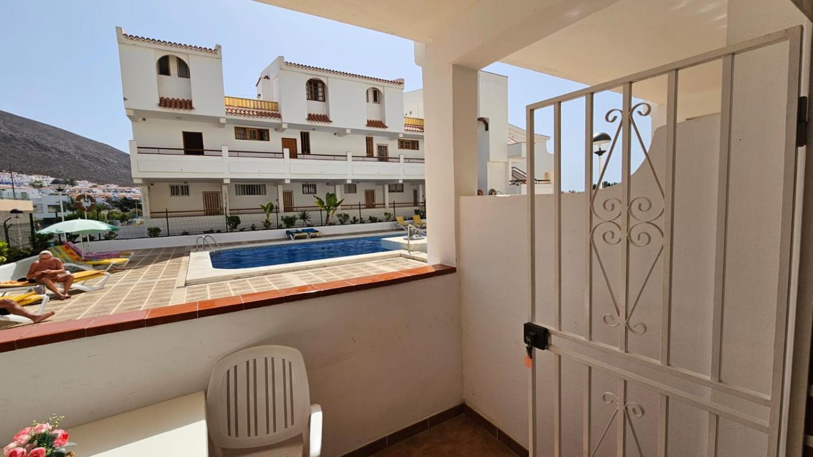 Parque Margarita, Terraza Vista Piscina Apartment Los Cristianos  Exterior photo