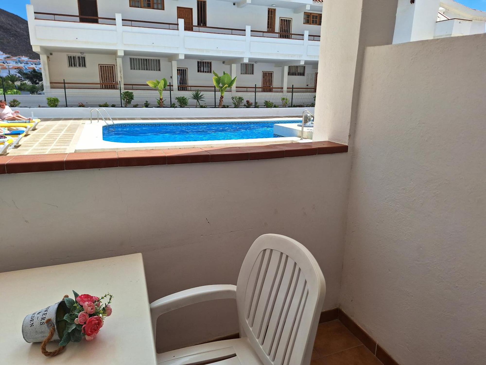 Parque Margarita, Terraza Vista Piscina Apartment Los Cristianos  Exterior photo